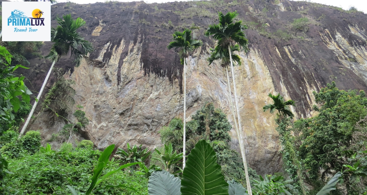 The large rock face of Pahiyangala Cave